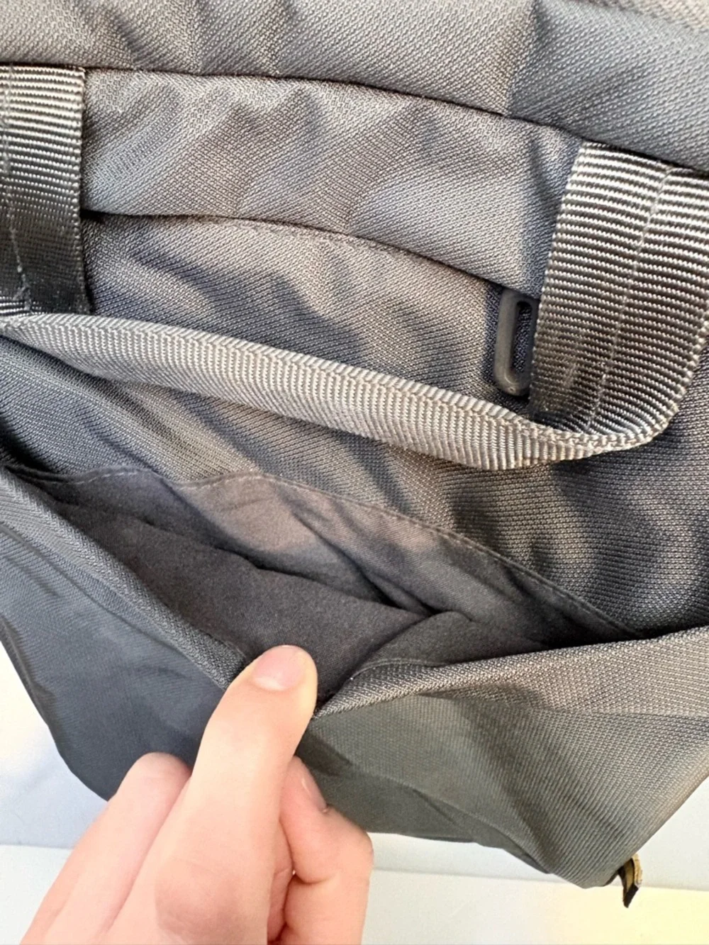 Case Logic Gray Crossbody Messenger Bag
